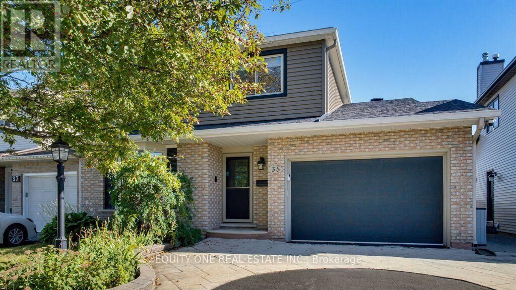Property Photo:  35 Ivylea Street  ON K2G 4X1 