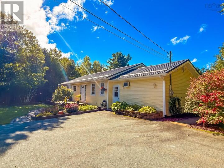 Property Photo:  120 Dawson Heights  NS B0J 1E0 