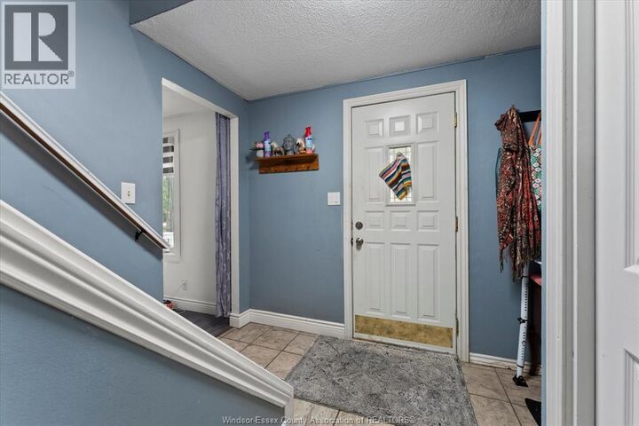 Property Photo:  10358 Shenandoah  ON N8R 1B5 