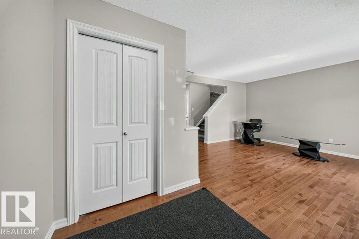 Property Photo:  2926 21A Avenue NW  AB T6T 0K3 