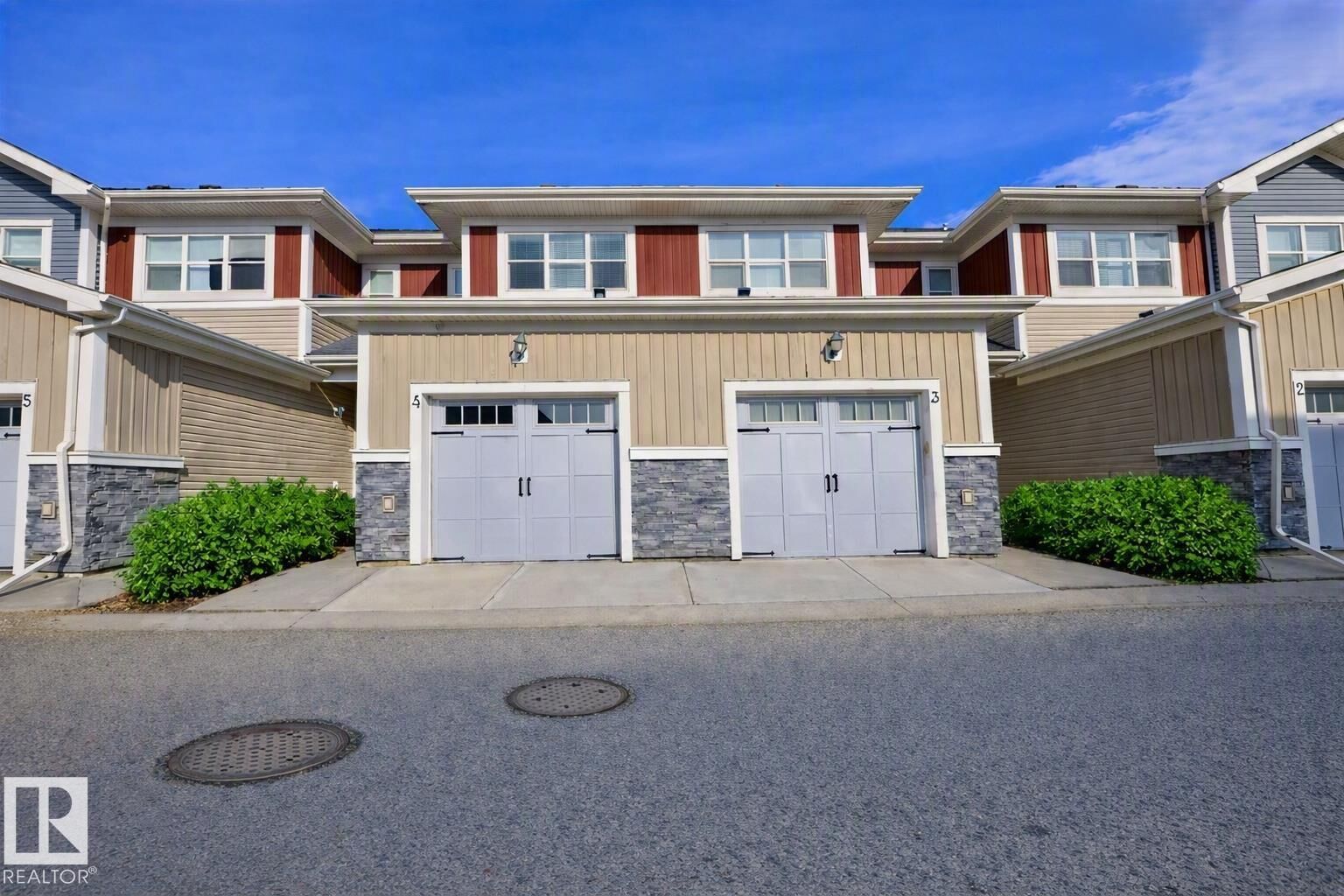 Property Photo:  3710 Allan Drive SW 4  AB T6W 2C4 
