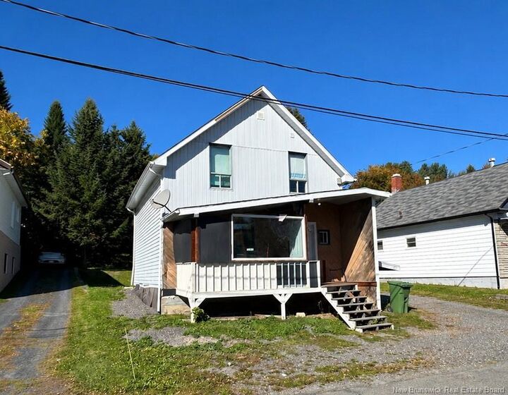 Property Photo:  27 Lainey Street  NB E3V 1L5 
