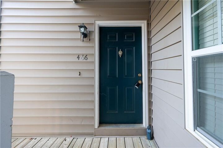 Property Photo:  466 Teal Court  GA 30076 
