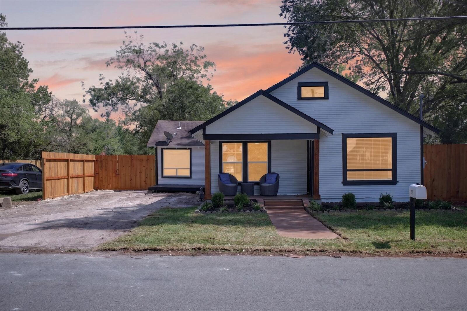 Property Photo: 503 Anderson Street TX 77474