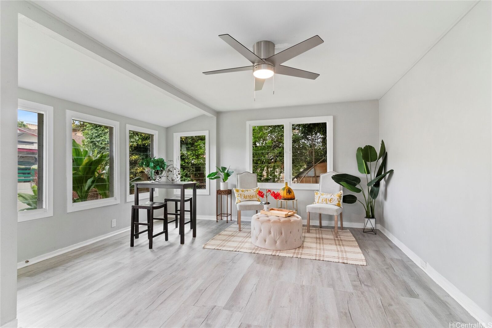 Property Photo:  253 Olive Avenue A  HI 96786 