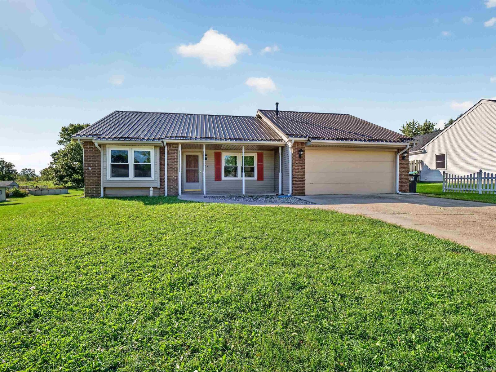 Property Photo:  325 Millstone Run  IN 46723 