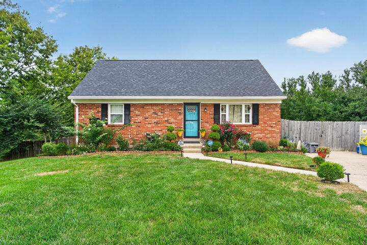 Property Photo:  1633 Thames Drive  KY 40517 