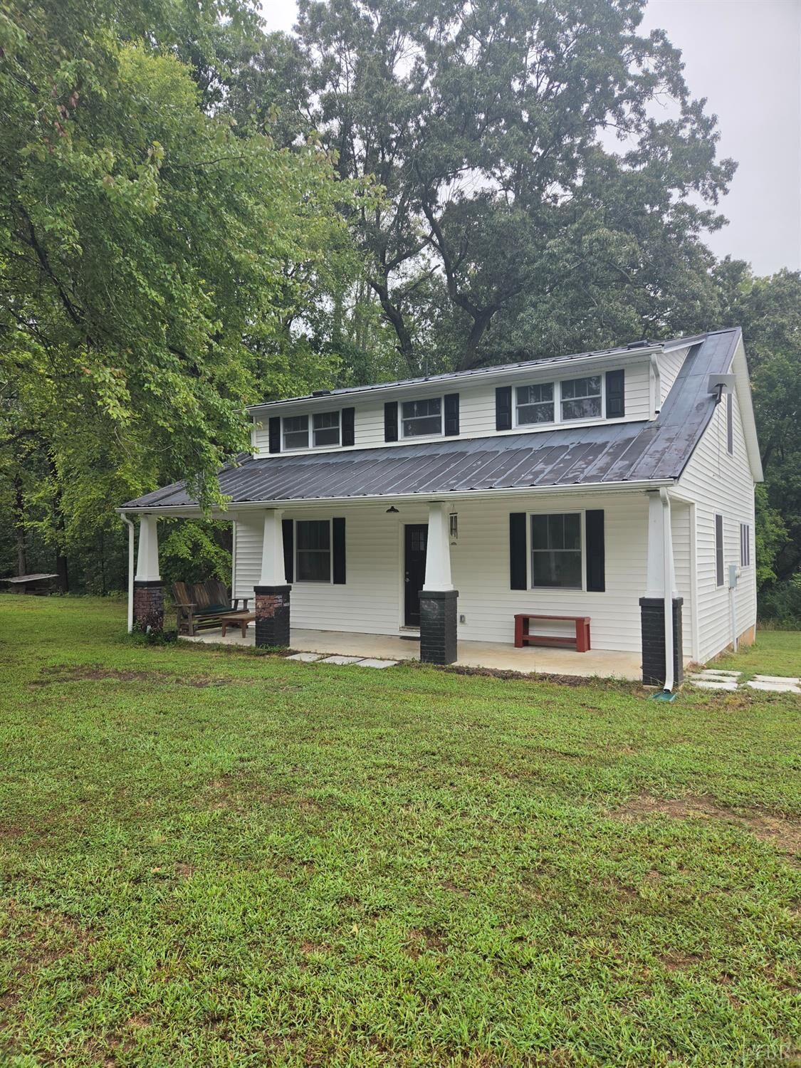 Property Photo:  1428 Railview Road  VA 24554 