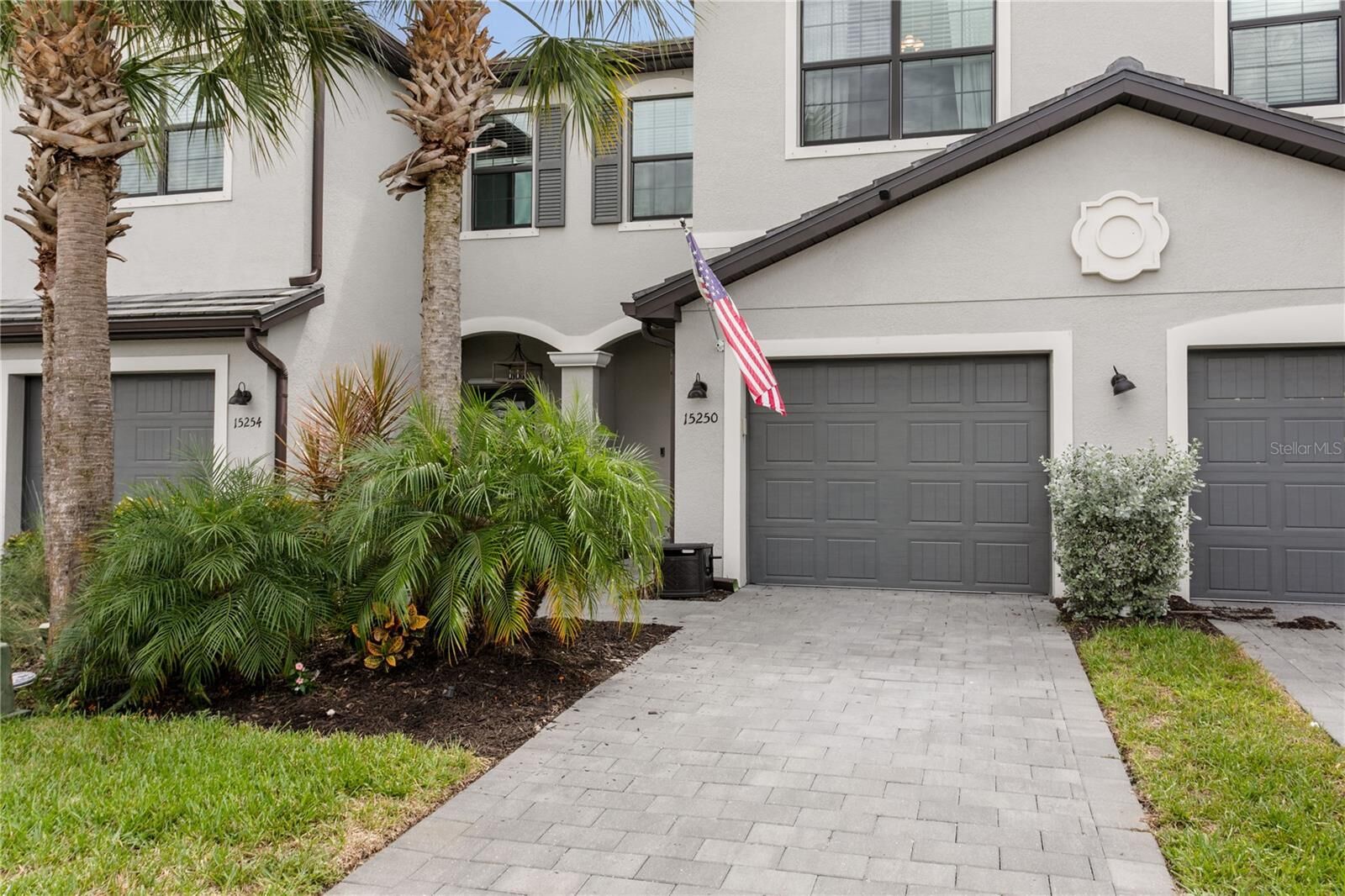 Property Photo: 15250 Sunny Day Drive FL 34211