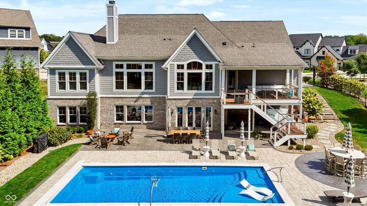 Property Photo: 16450 Vintage Court S IN 46062
