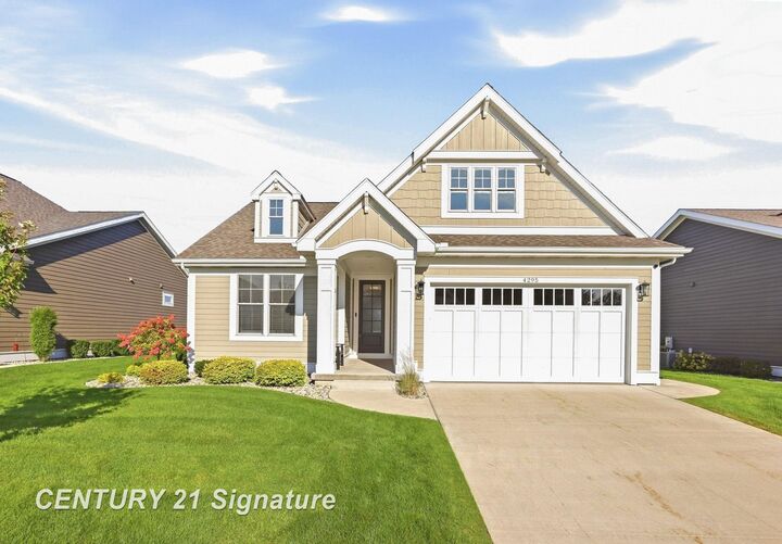 Property Photo:  4295 Village Green Drive  MI 48623 