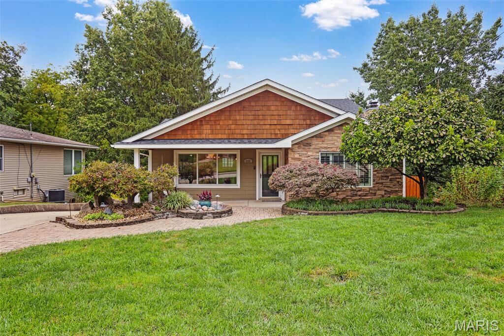 Property Photo: 665 E Lake Drive IL 62025