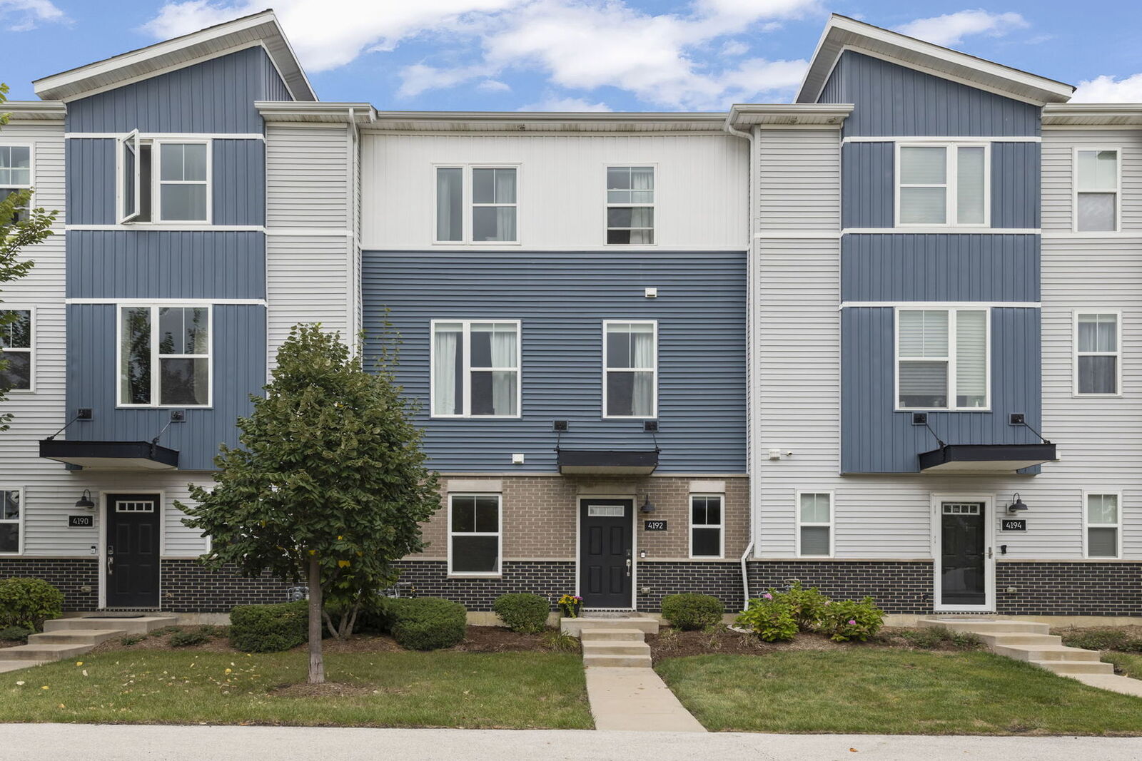 Property Photo:  4192 Irving Road  IL 60504 