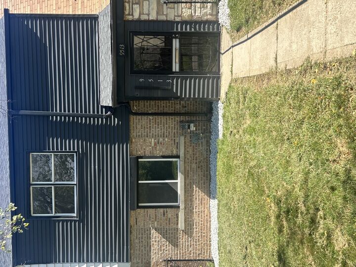 Property Photo: 9513 S Merrion Avenue IL 60617