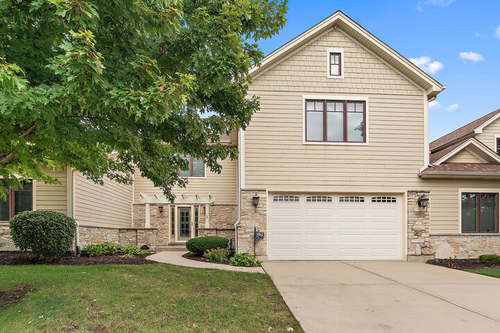 Property Photo:  9362 Arrowhead Circle  IL 60423 