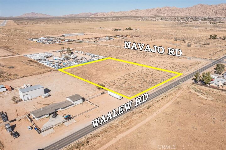 Property Photo:  4634060 Waalew Road  CA 92307 