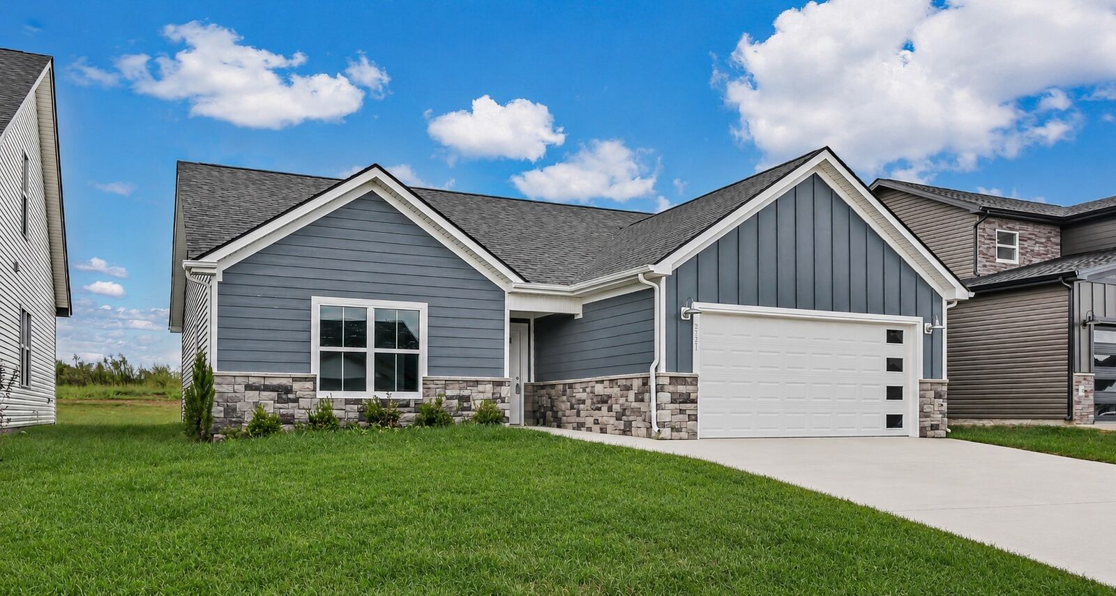 Property Photo:  2721 Brewster Dr  TN 37042 