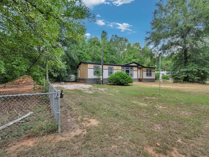 Property Photo:  1817 County Road 392  TX 75937 
