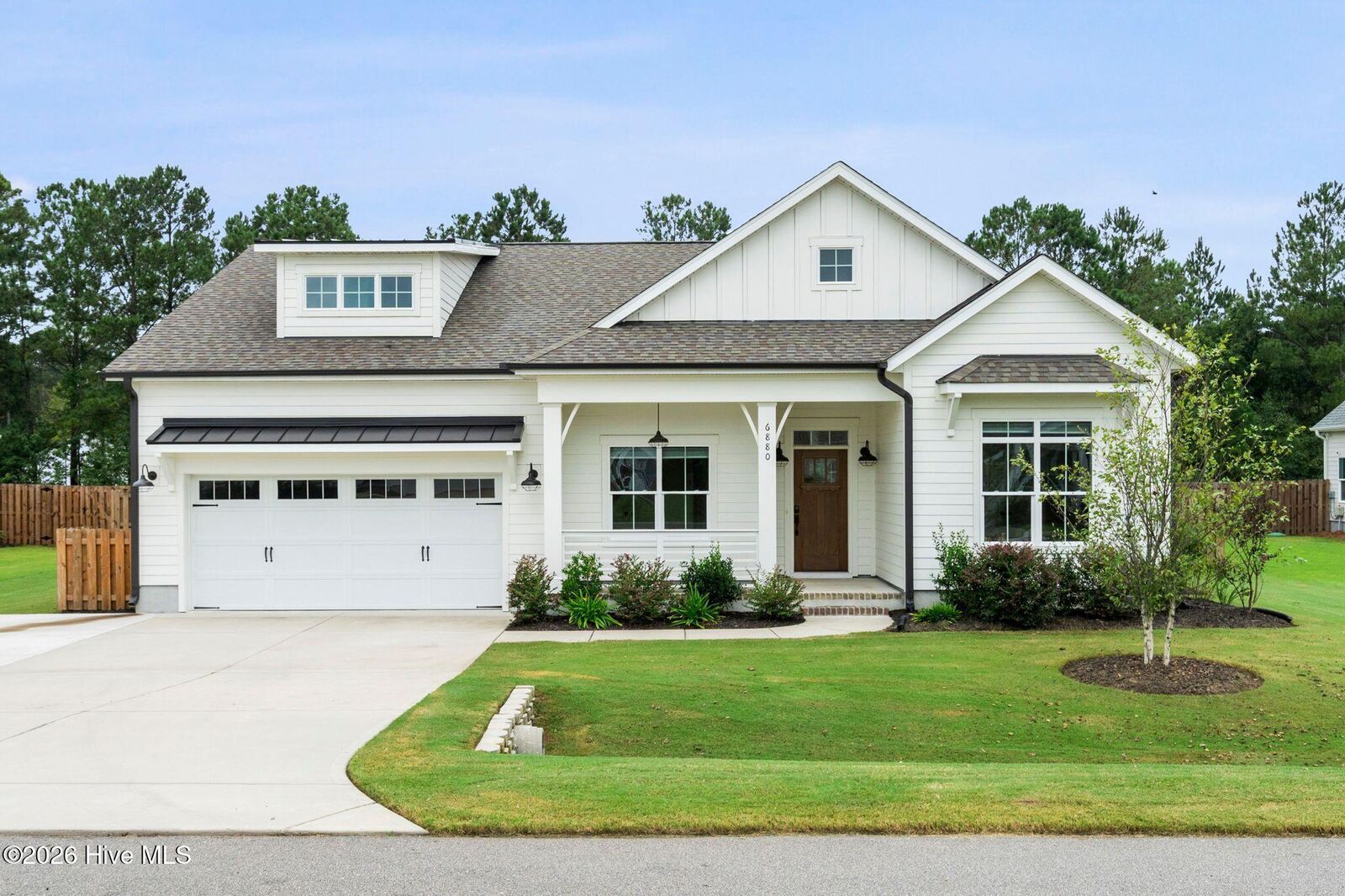 Property Photo: 6880 Campbells Ridge Drive SE NC 28451