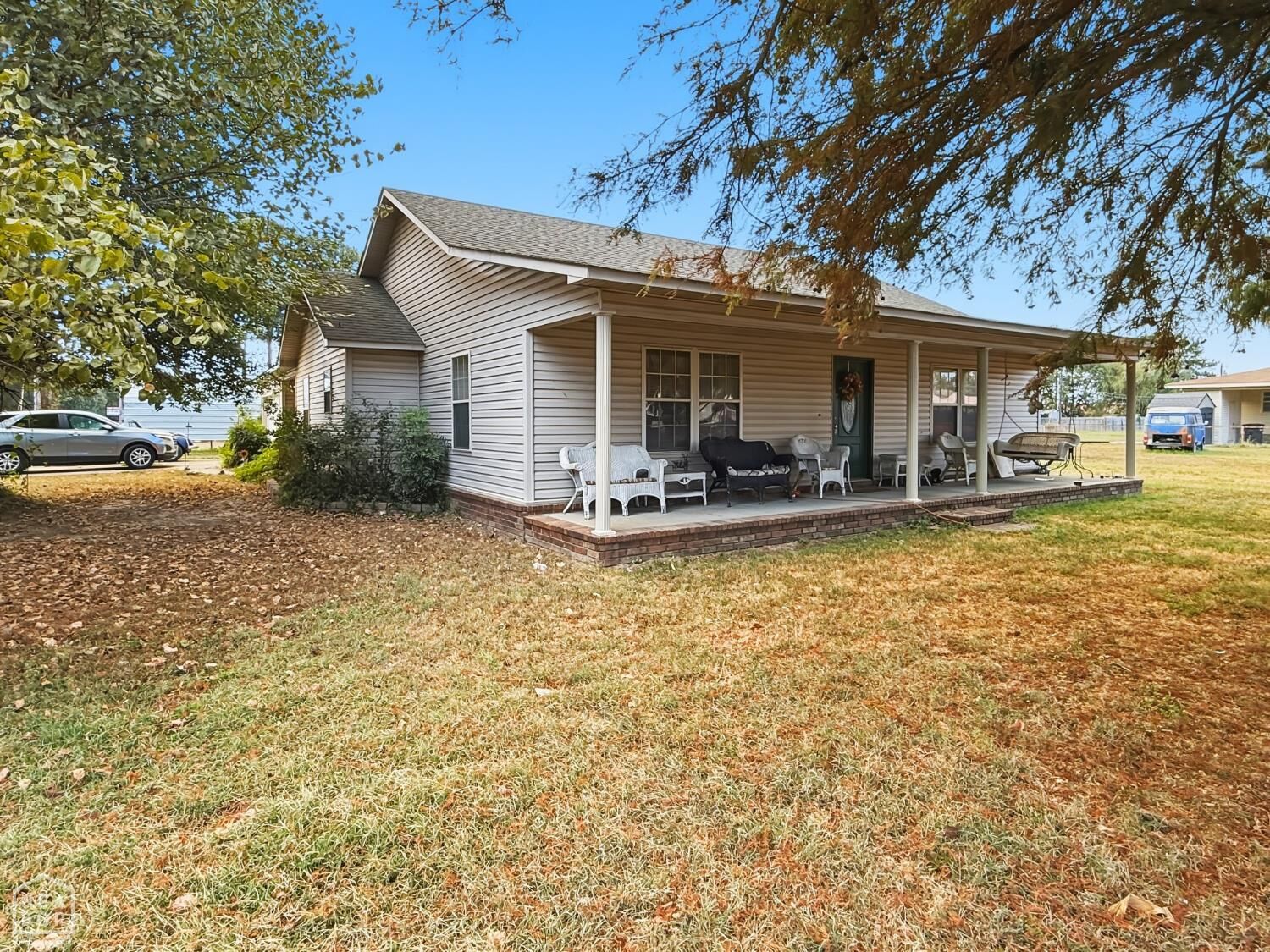 Property Photo:  801 Ellis Avenue  AR 72472 