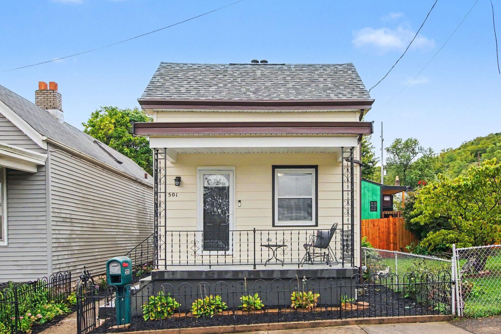 Property Photo: 501 W 21st Street KY 41014