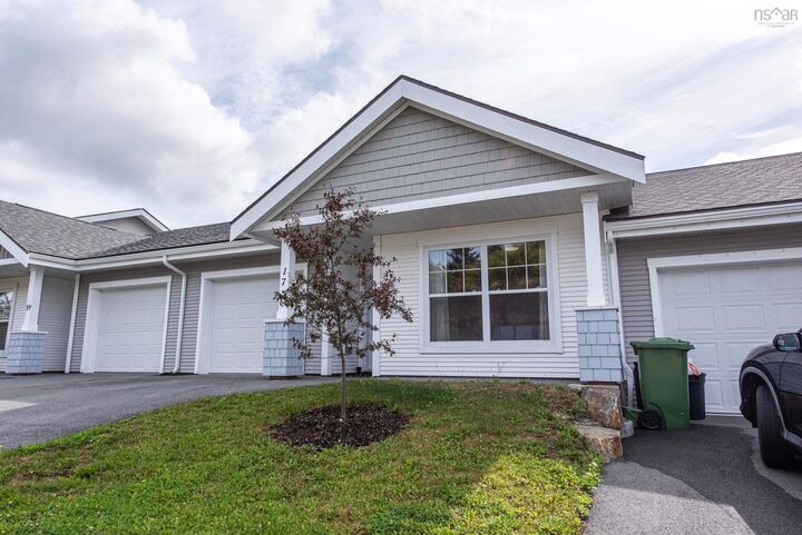 Property Photo:  17 Moonlit Ridge  NS B3G 0H5 