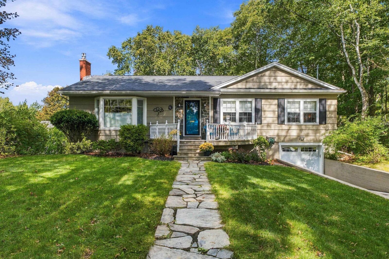 Property Photo:  4 Fleming Drive  NS B3P 1A9 