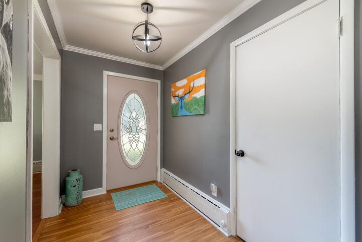 Property Photo: 31 Lake Avenue E MN 56068