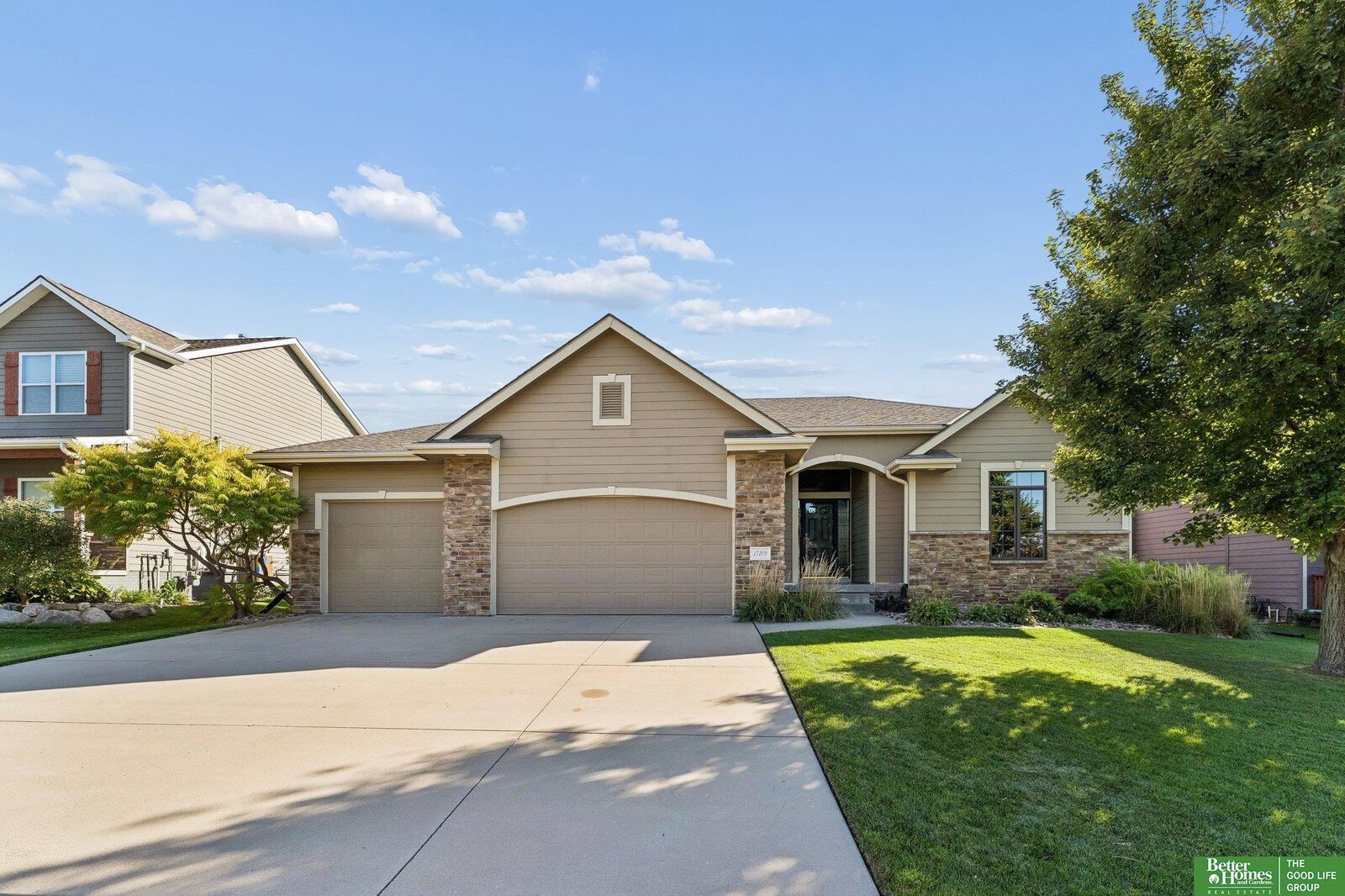 Property Photo:  17209 Chutney Drive  NE 68136 