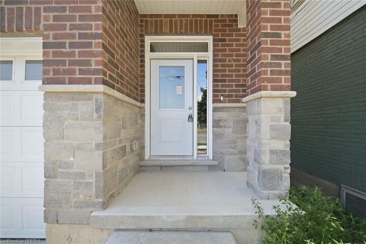 Photo de la propriété:  11 Ontario Street  ON N3S 2B7 