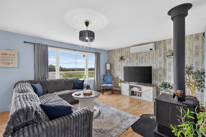 Property Photo: 1442 Dog River Road PE C0A 1H3