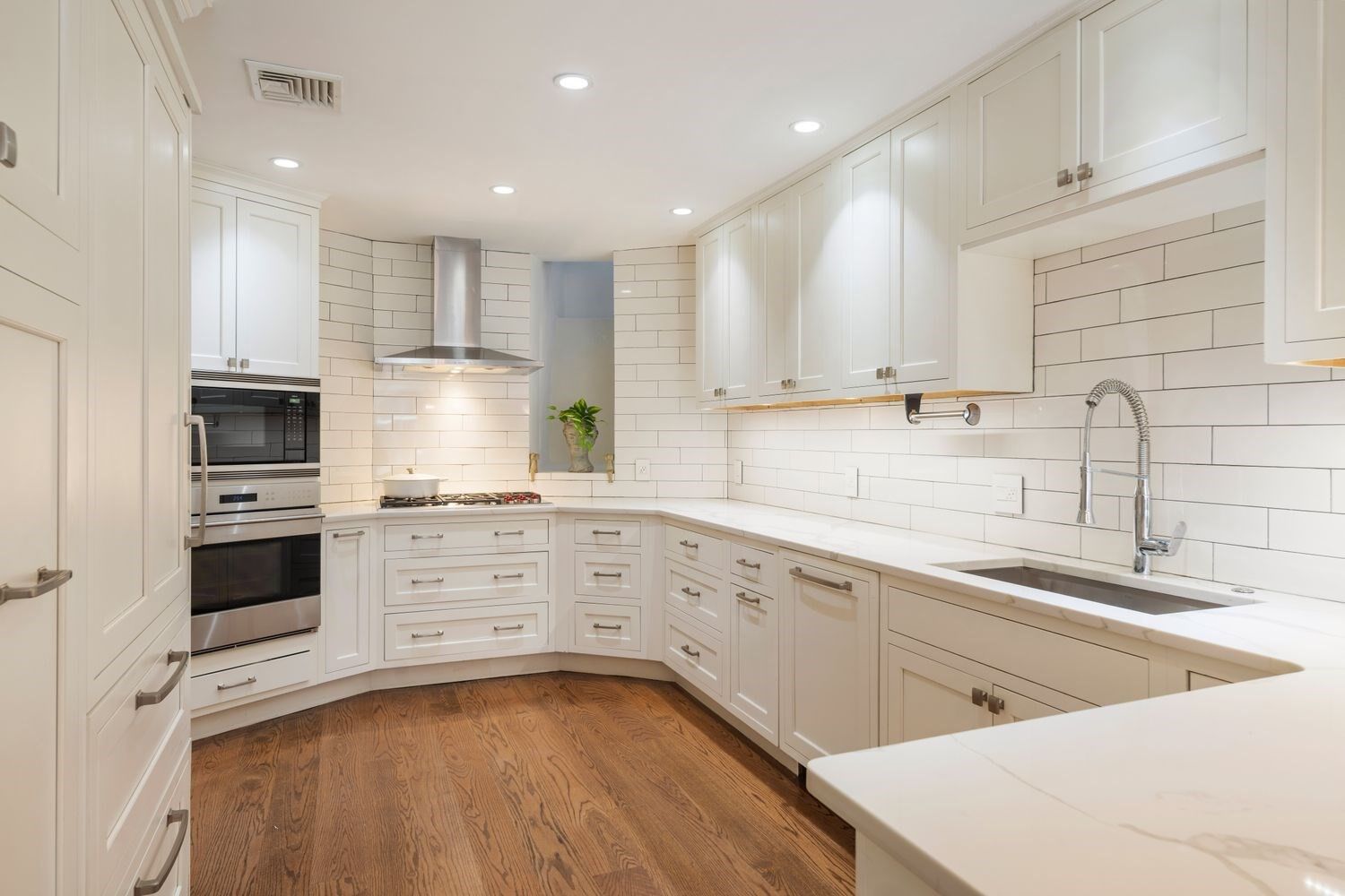 Property Photo: 38 Rutland Sq 1 MA 02118