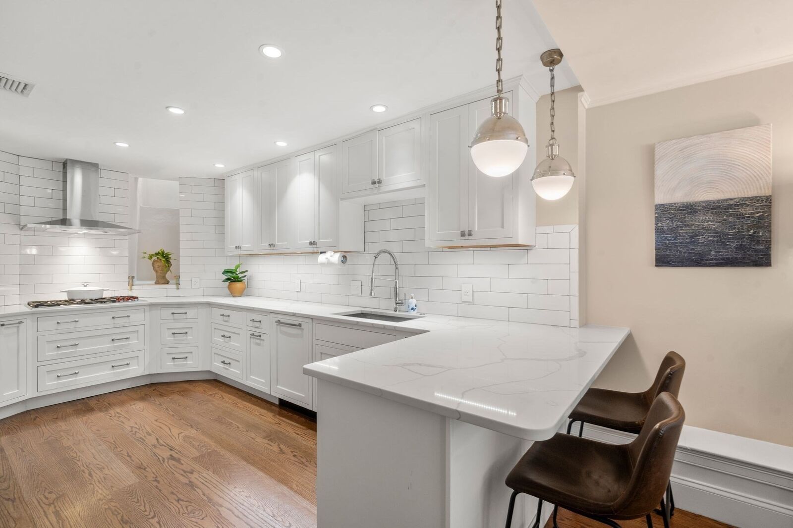 Property Photo:  38 Rutland Square 1  MA 02118 