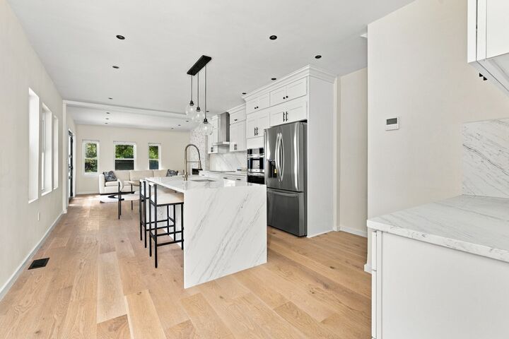 Property Photo:  455-457 Summer St 1  MA 02474 