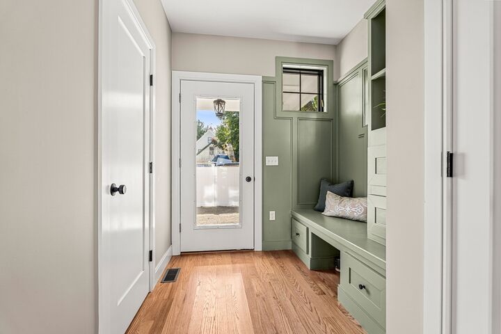 Property Photo:  20 R Plain Street  MA 02122 