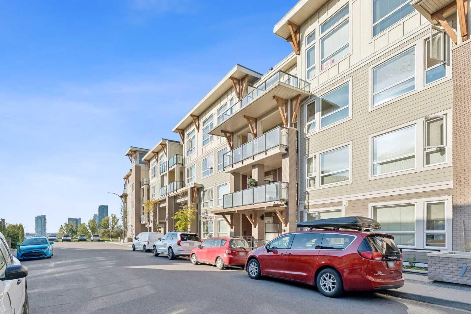Property Photo:  721 4 Street NE 131  AB T2E 3S7 