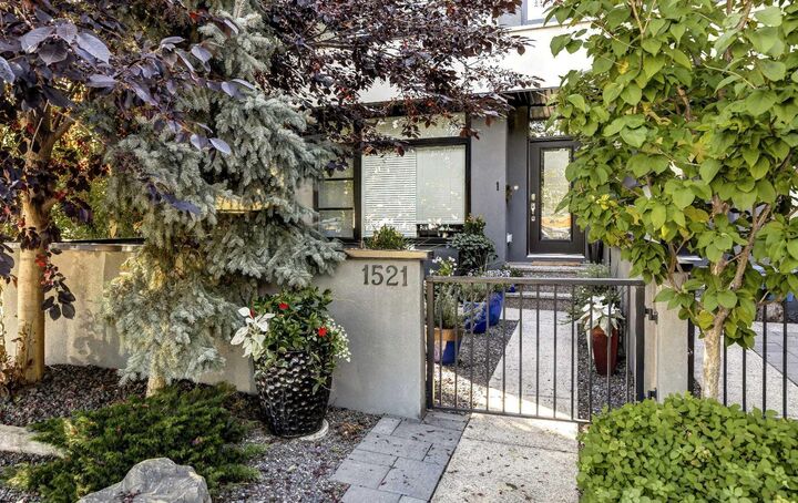 Property Photo:  1521 28 Avenue SW 1  AB T2T 1J3 