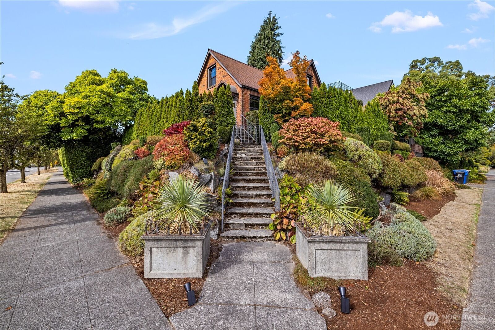 Property Photo: 2355 45th Avenue SW WA 98116