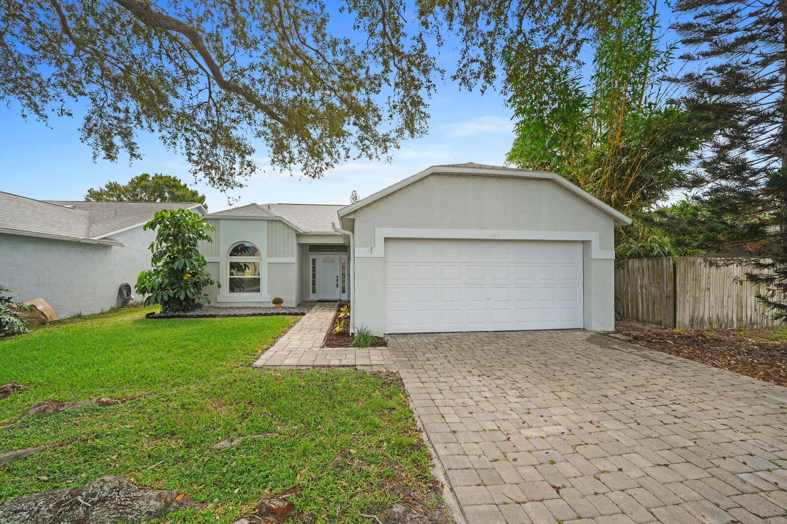 Property Photo: 1563 Dandelion Drive FL 32935