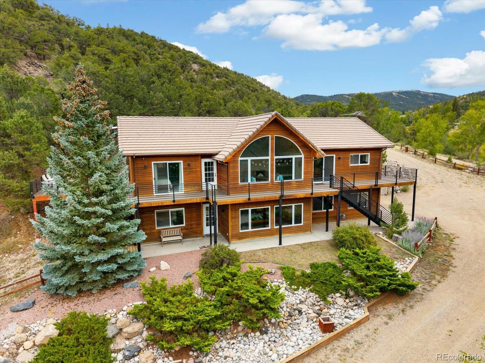 Property Photo:  5707 County Road 210  CO 81201 