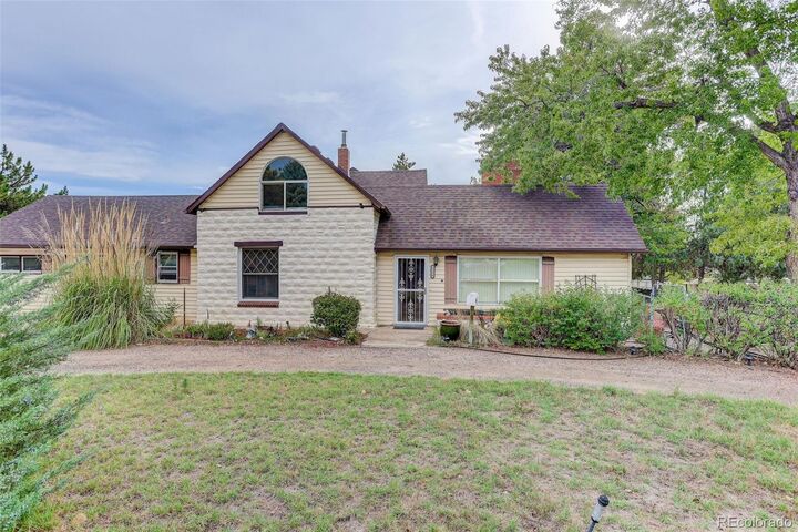 Property Photo:  6264 S Prince Street  CO 80120 