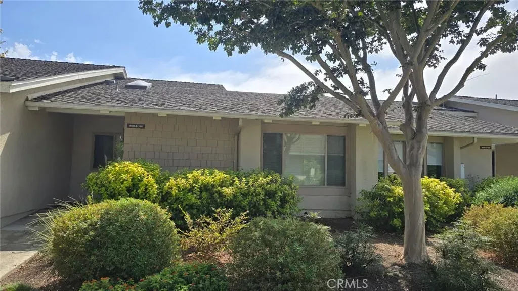 Property Photo: 8565 Van Ness Ct Circle 708B CA 92646