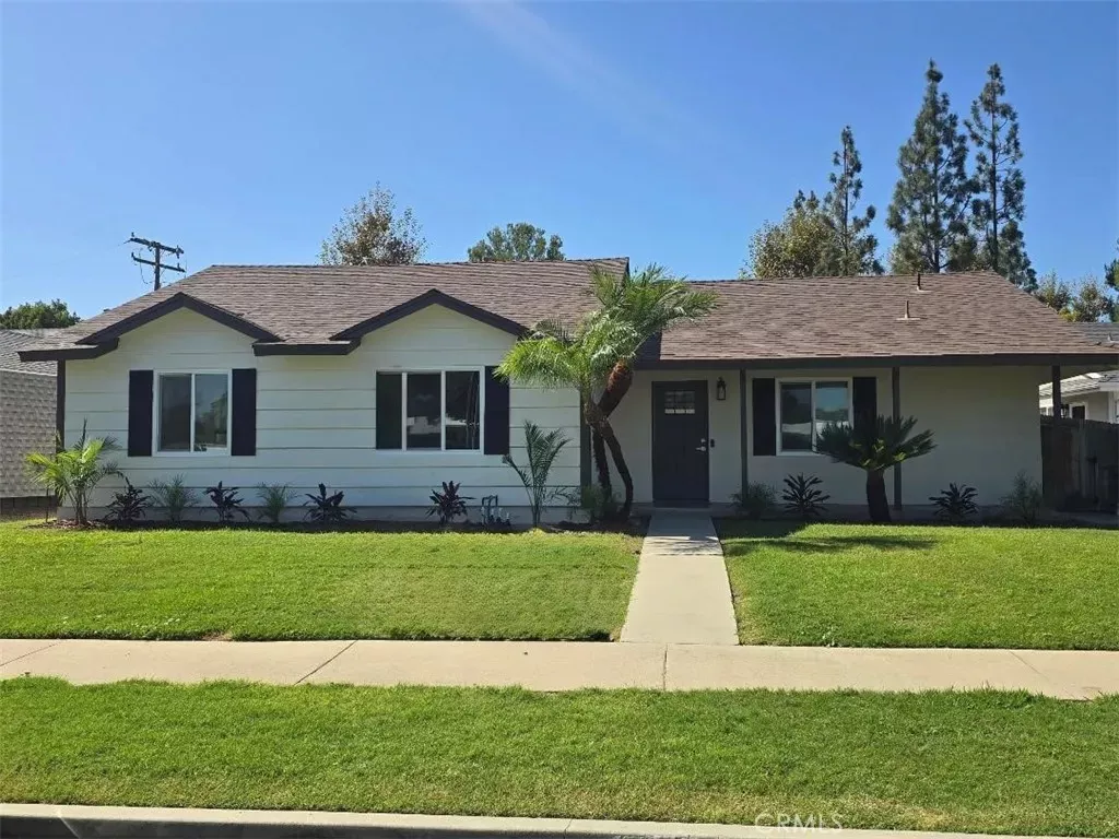 Property Photo:  12733 Meadow Green  CA 90638 