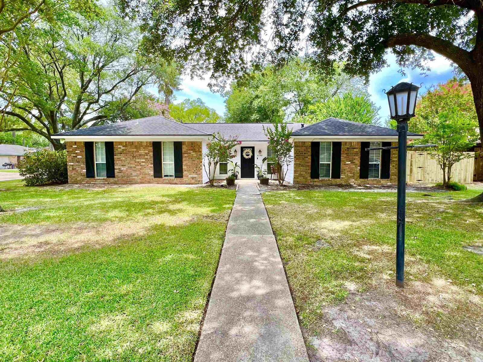 Property Photo: 6790 Greenwood TX 77706