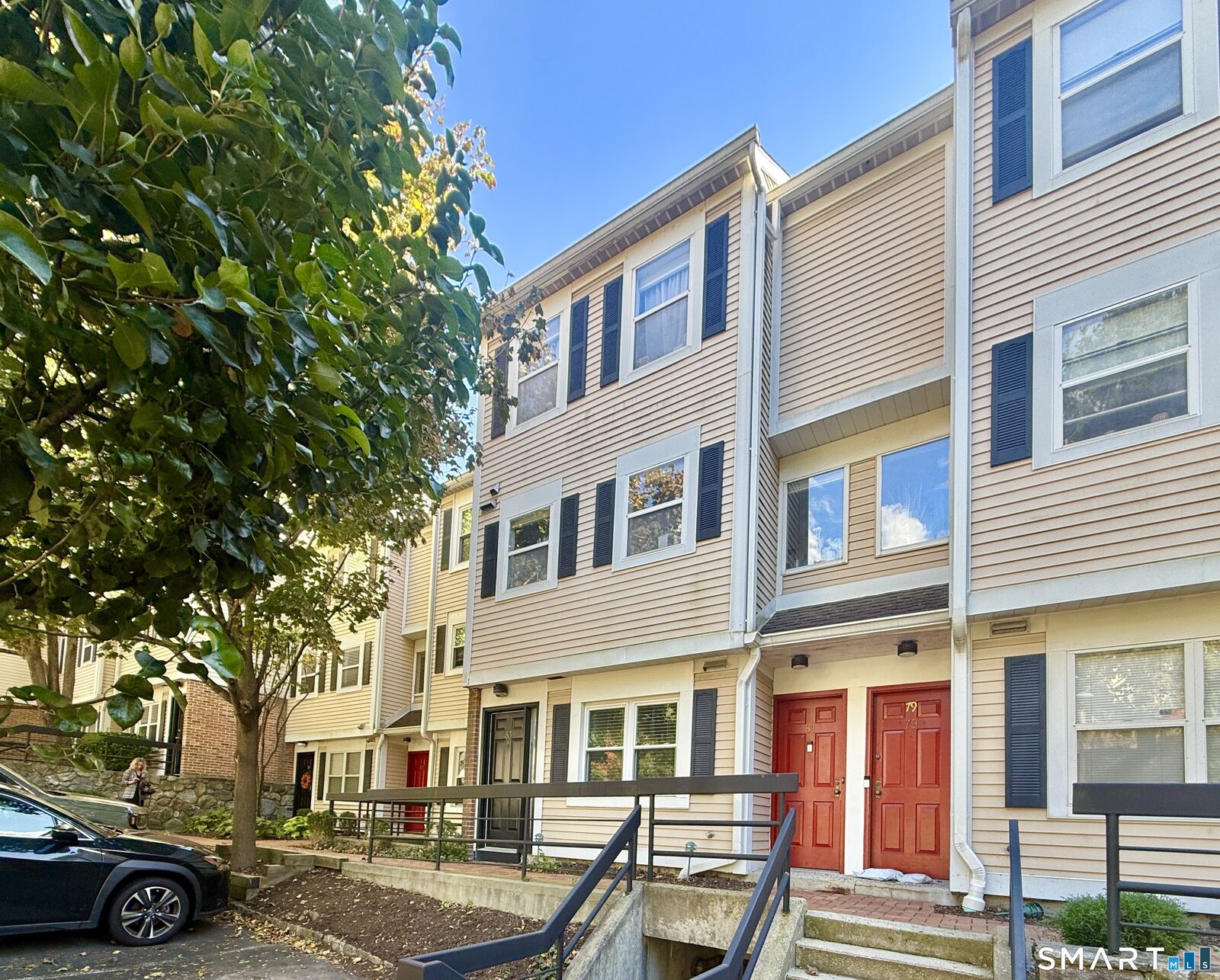 Property Photo:  83 Highland Road 83  CT 06902 