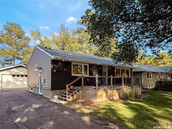Property Photo:  41 Motherwell Crescent  SK S4S 3Z3 