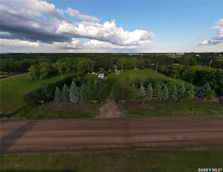 Property Photo:  212 Sully Avenue  SK S3N 4K1 