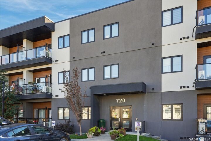 Property Photo:  720 Baltzan Boulevard 108  SK S7W 0W6 