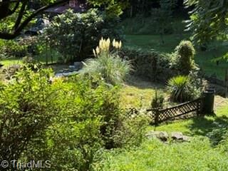 Property Photo:  2101 Mount Sinai Road  NC 28697 