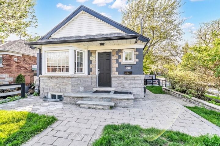 Property Photo: 1306 Kingston Road ON M1N 1P5
